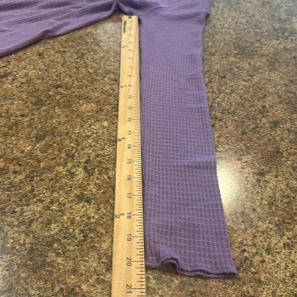 Zenana Snap Button Long Sleeve Henley Top Lavender Womens Size Small - Picture 9 of 13